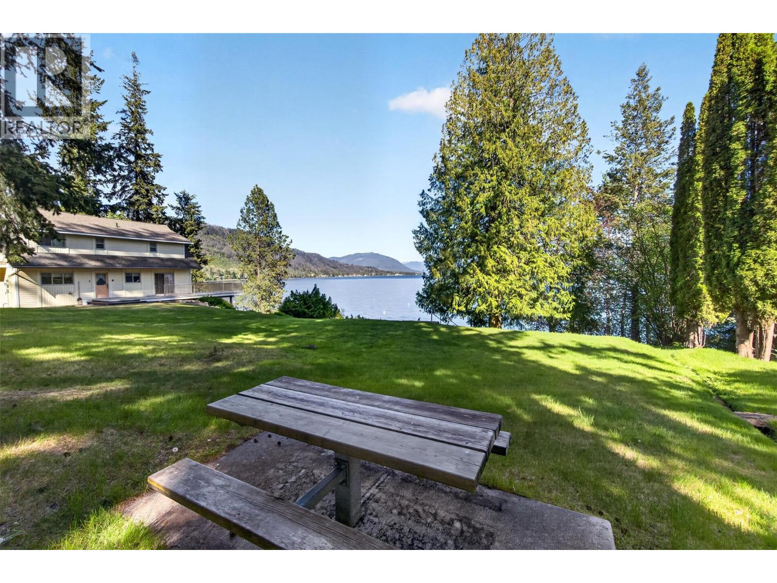 22 4498 Squilax-Anglemont Road, Scotch Creek