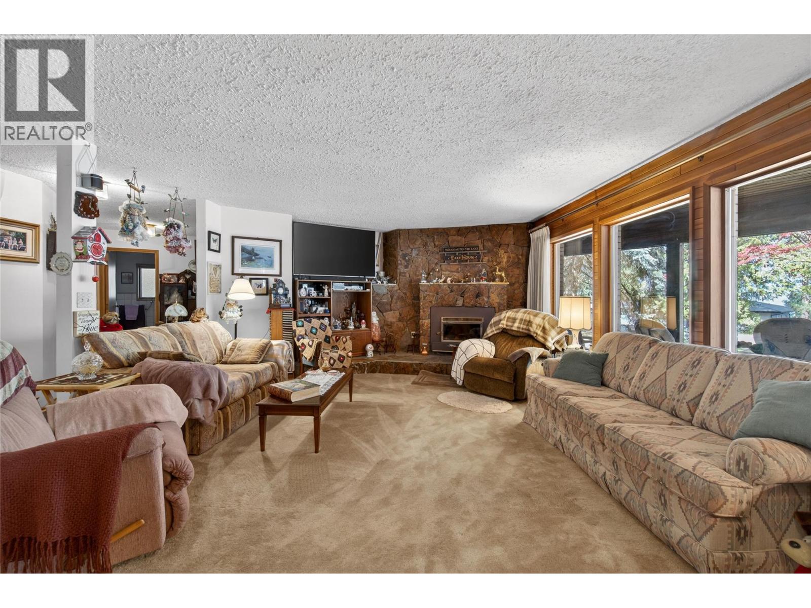 22 4498 Squilax-Anglemont Road, Scotch Creek