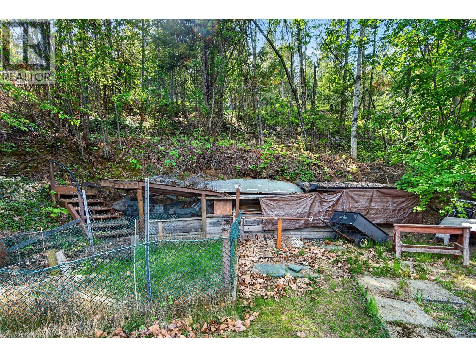 22 4498 Squilax-Anglemont Road, Scotch Creek