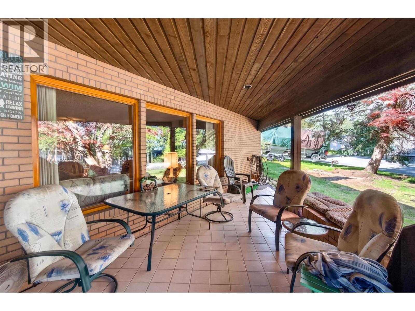 22 4498 Squilax-Anglemont Road, Scotch Creek