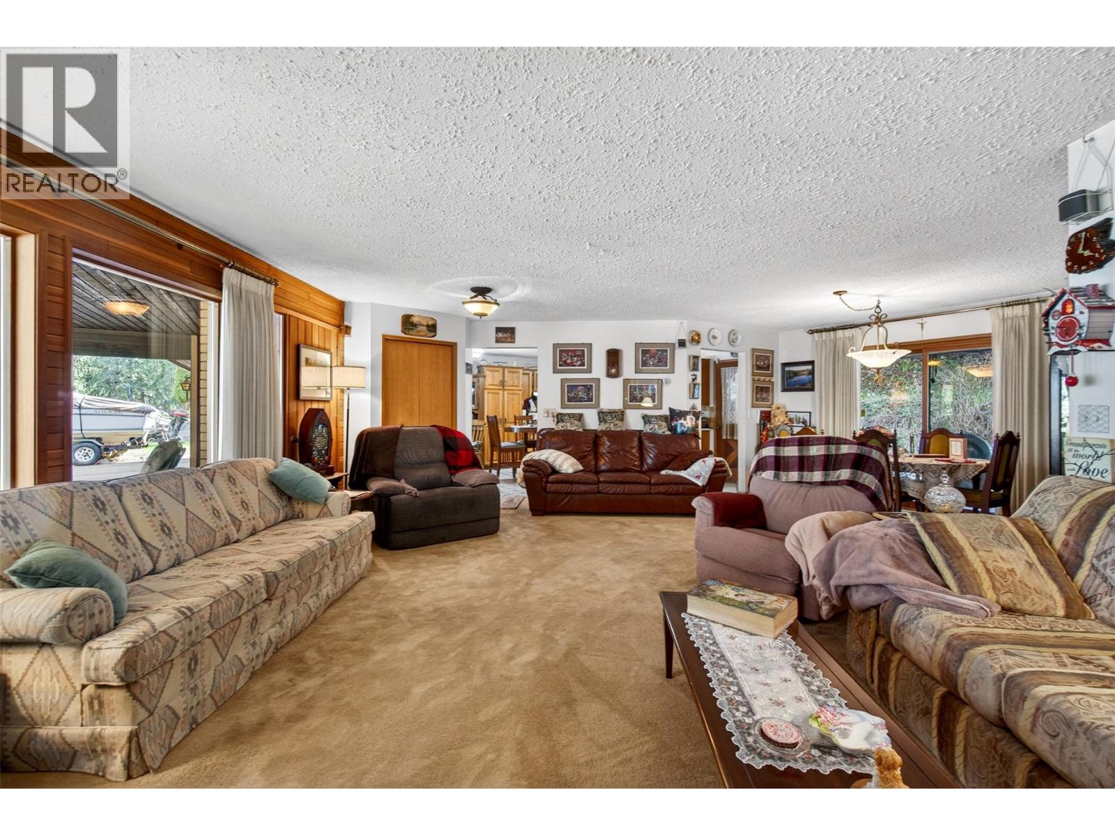 22 4498 Squilax-Anglemont Road, Scotch Creek
