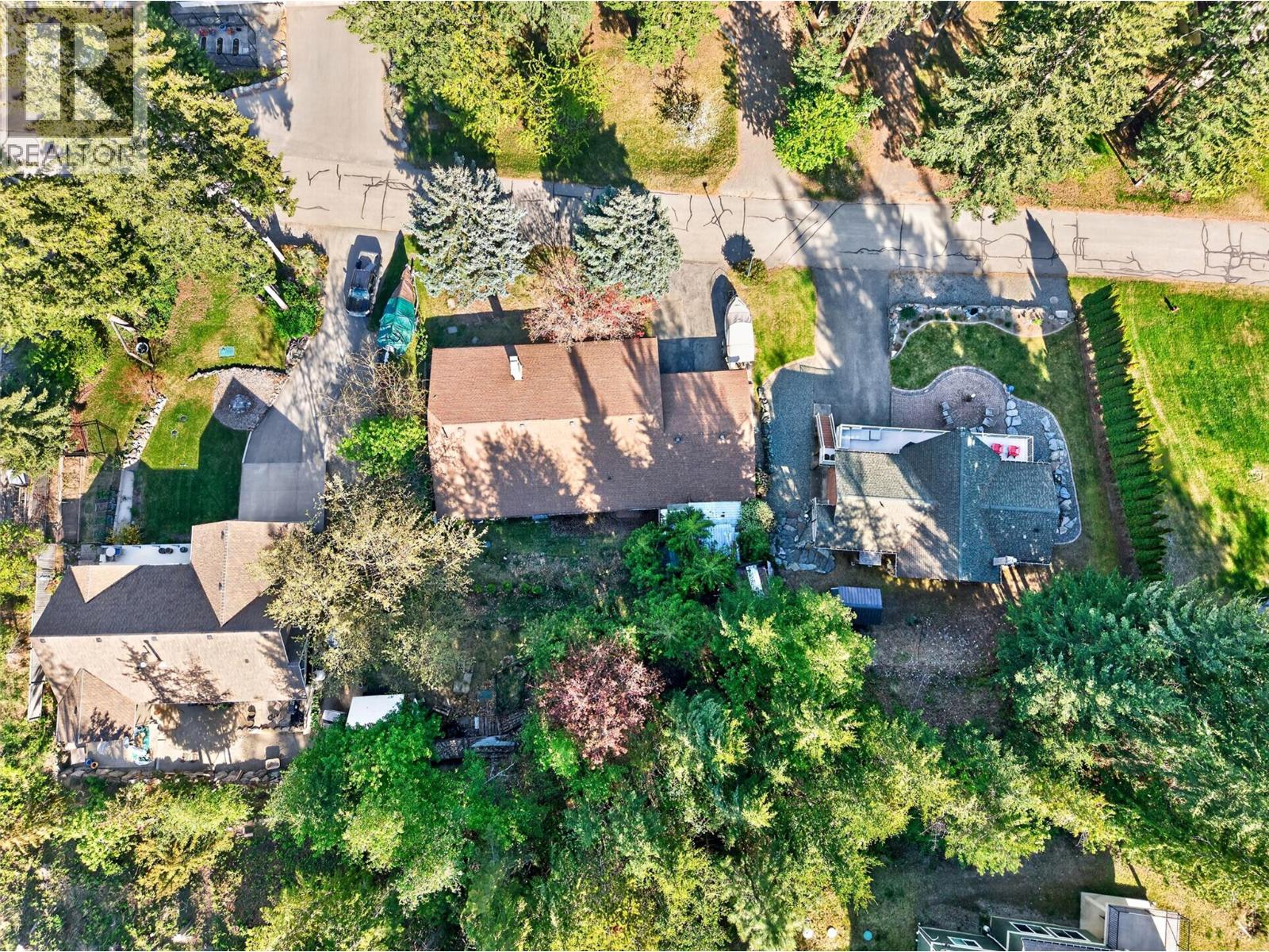 22 4498 Squilax-Anglemont Road, Scotch Creek
