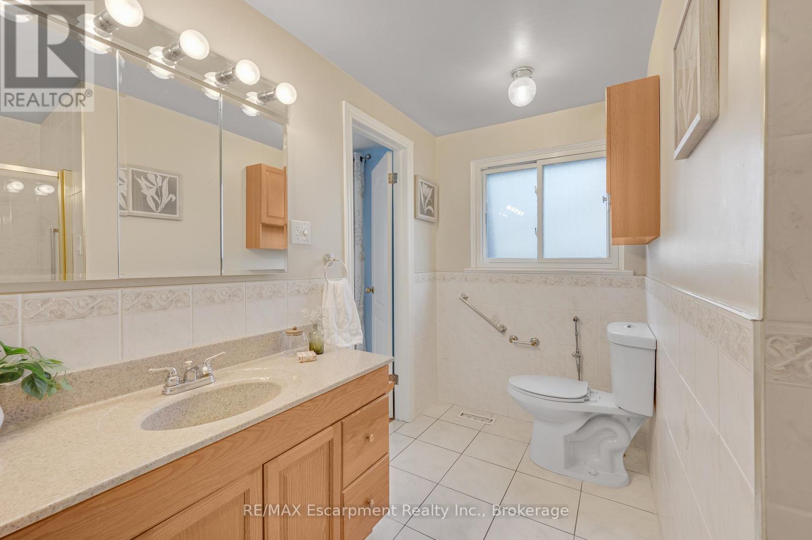 4271 LONGMOOR DRIVE - 19