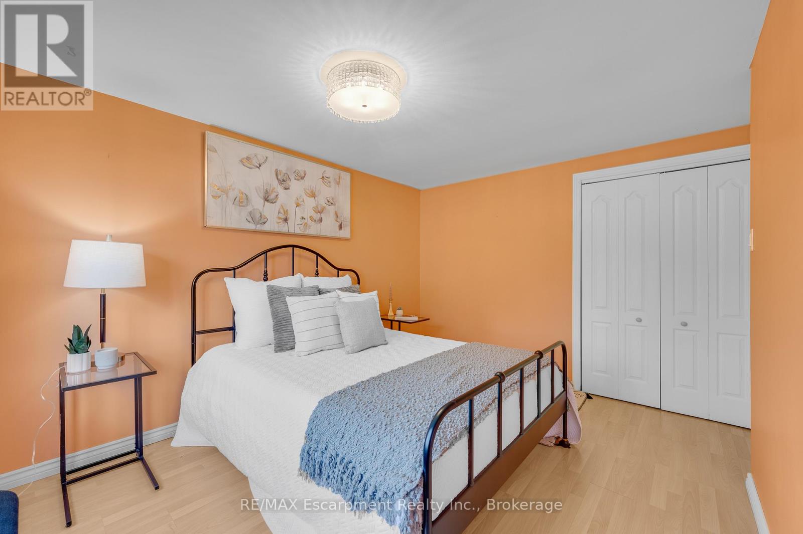 4271 LONGMOOR DRIVE - 21