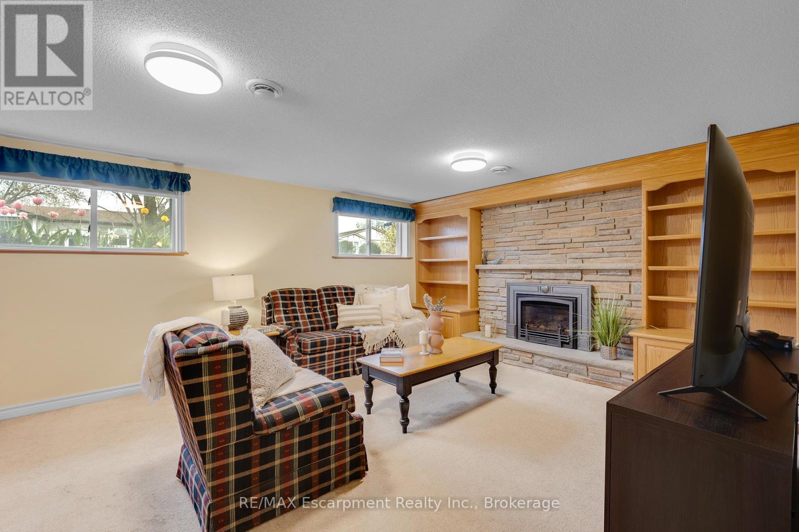 4271 LONGMOOR DRIVE - 24
