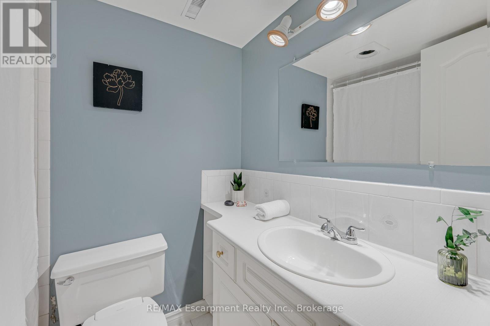 4271 LONGMOOR DRIVE - 27