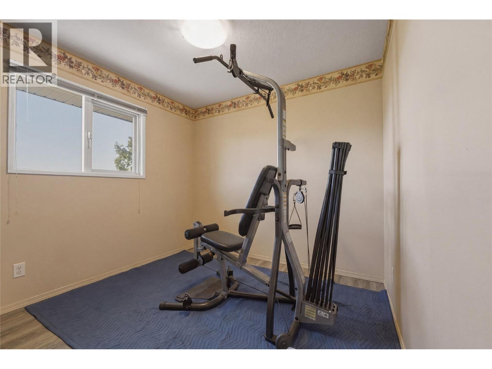 1800 20 Street, Vernon