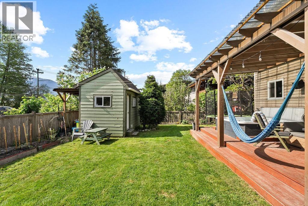 39706 GOVERNMENT ROAD, Squamish