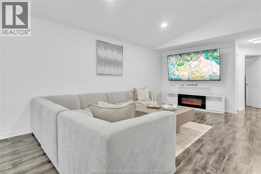 11313 TIMBER BAY, Windsor, Ontario, N8R2L2 — Photo 12