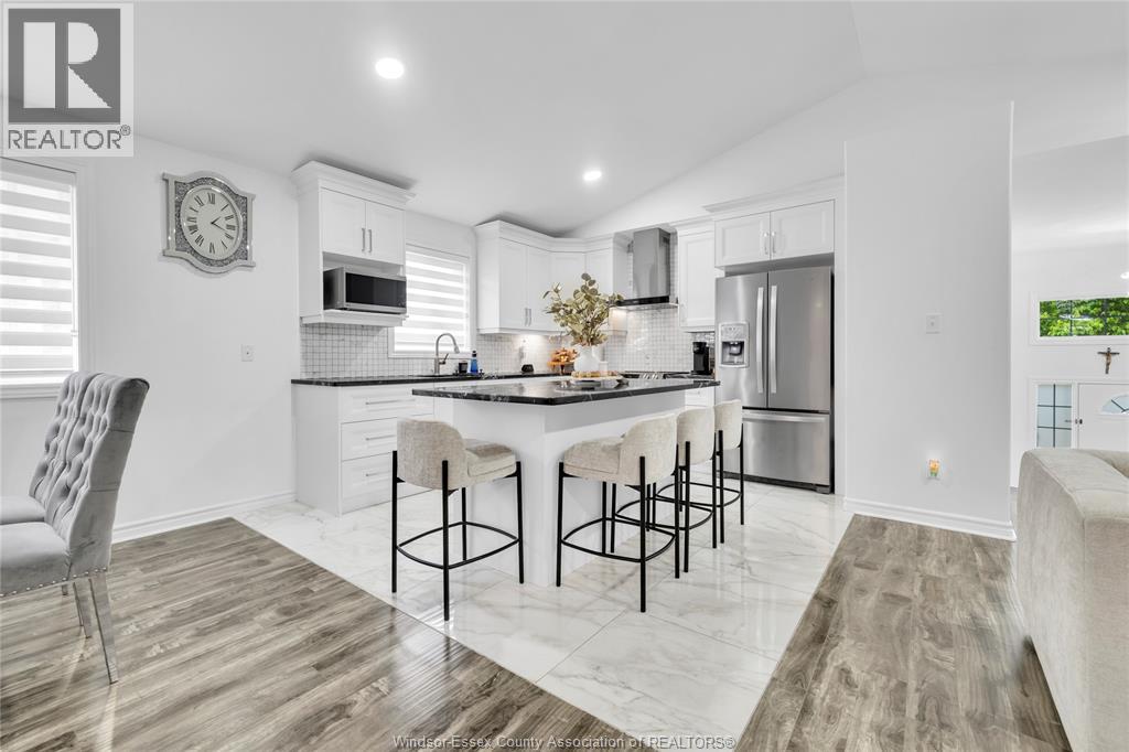 11313 TIMBER BAY, Windsor, Ontario, N8R2L2 — Photo 6