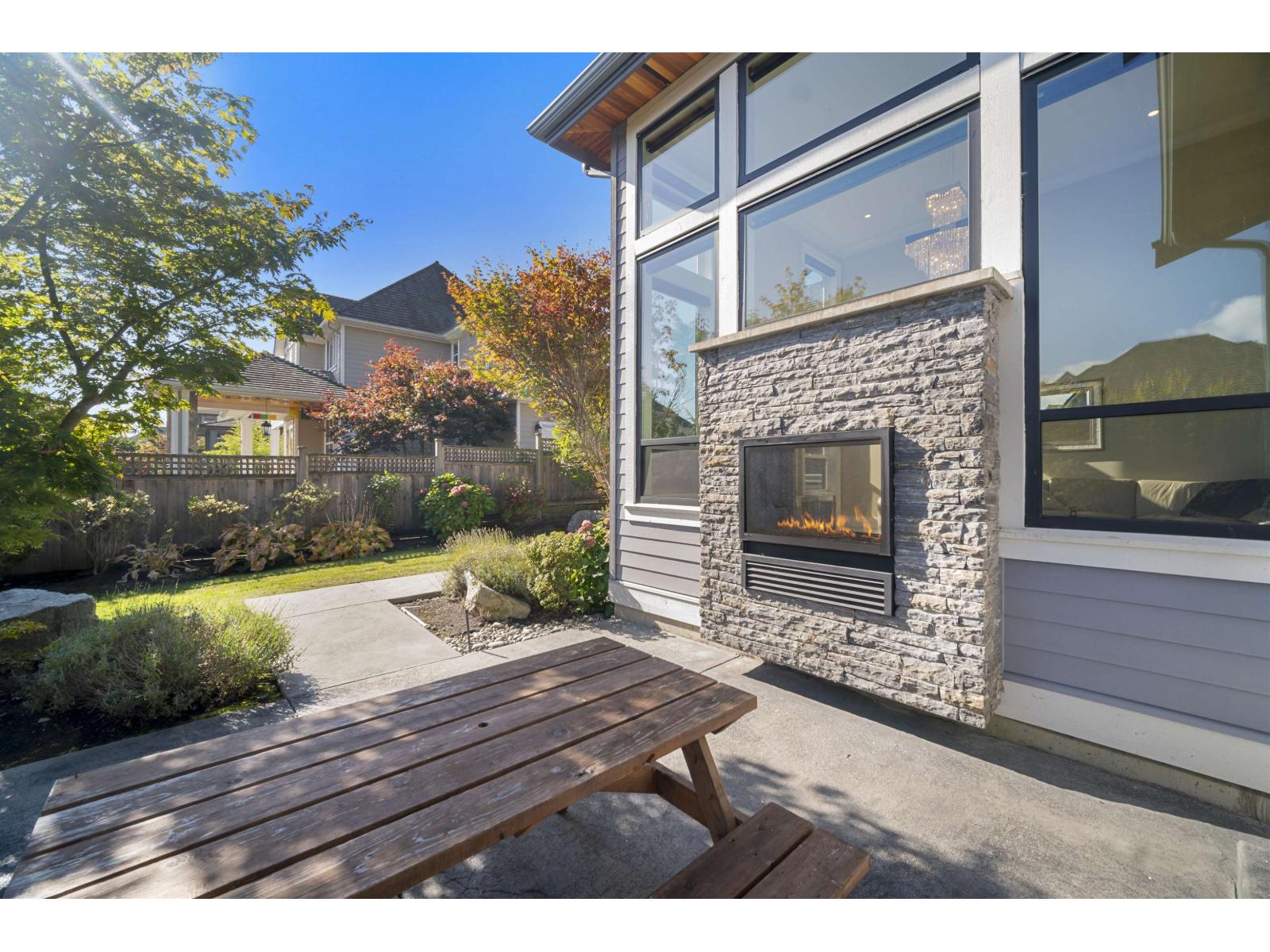 6 Bed, 6 Bath House for Sale in Surrey – 3852 156A STREET, Surrey - Image 27