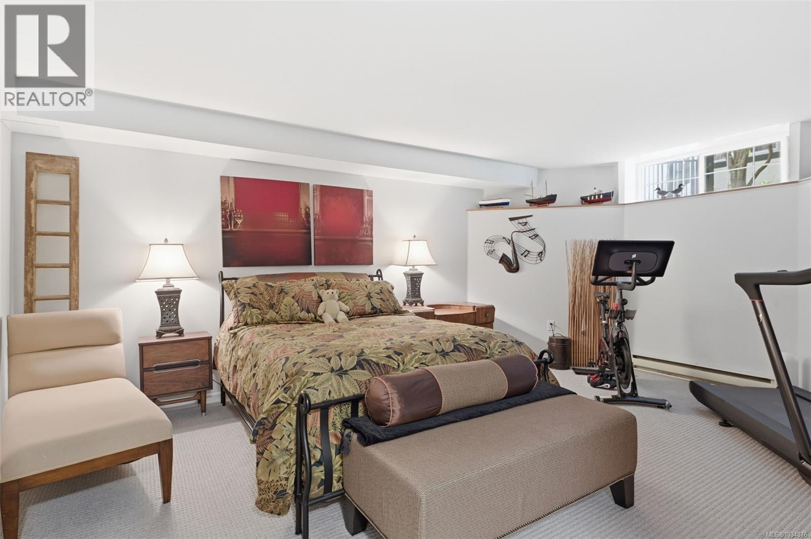 1409 Yale St - 22