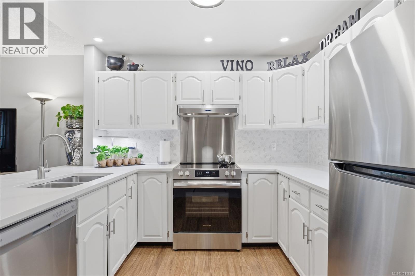 1409 Yale St - 4