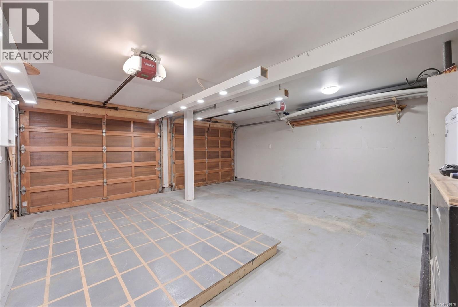  1409 Yale Street, Oak Bay