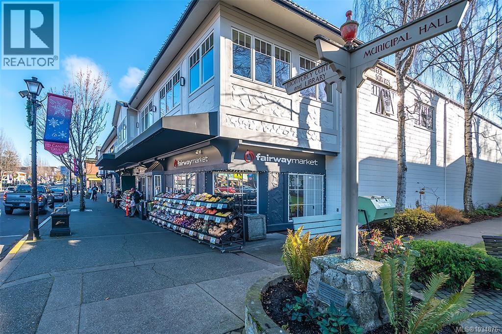  1409 Yale Street, Oak Bay