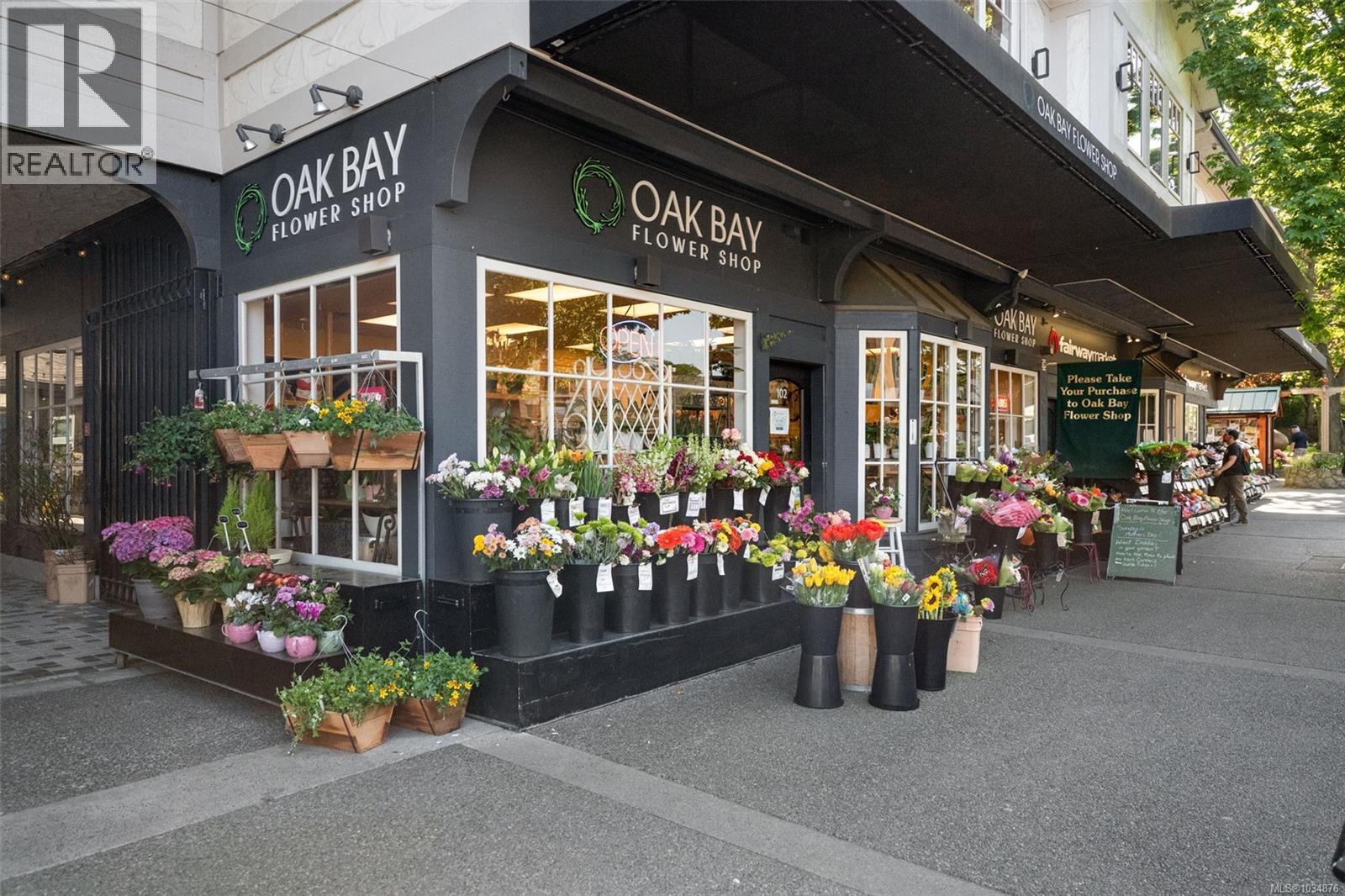 1409 Yale Street, Oak Bay