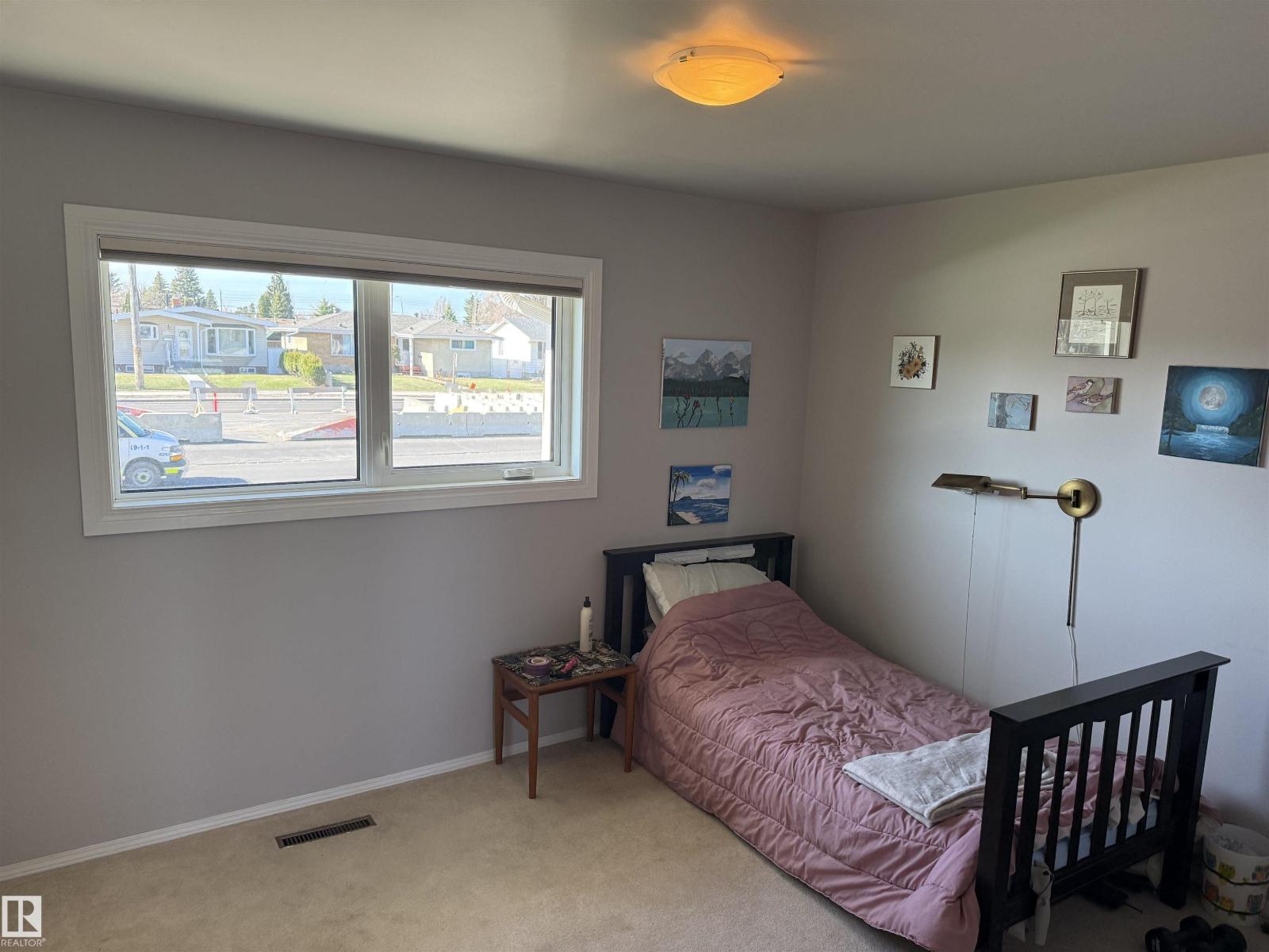 16112 87 AV NW, Edmonton