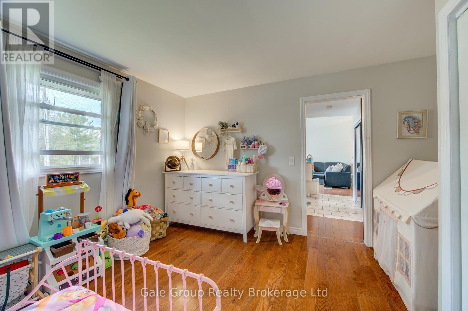 222 CAVERLY ROAD S - 17