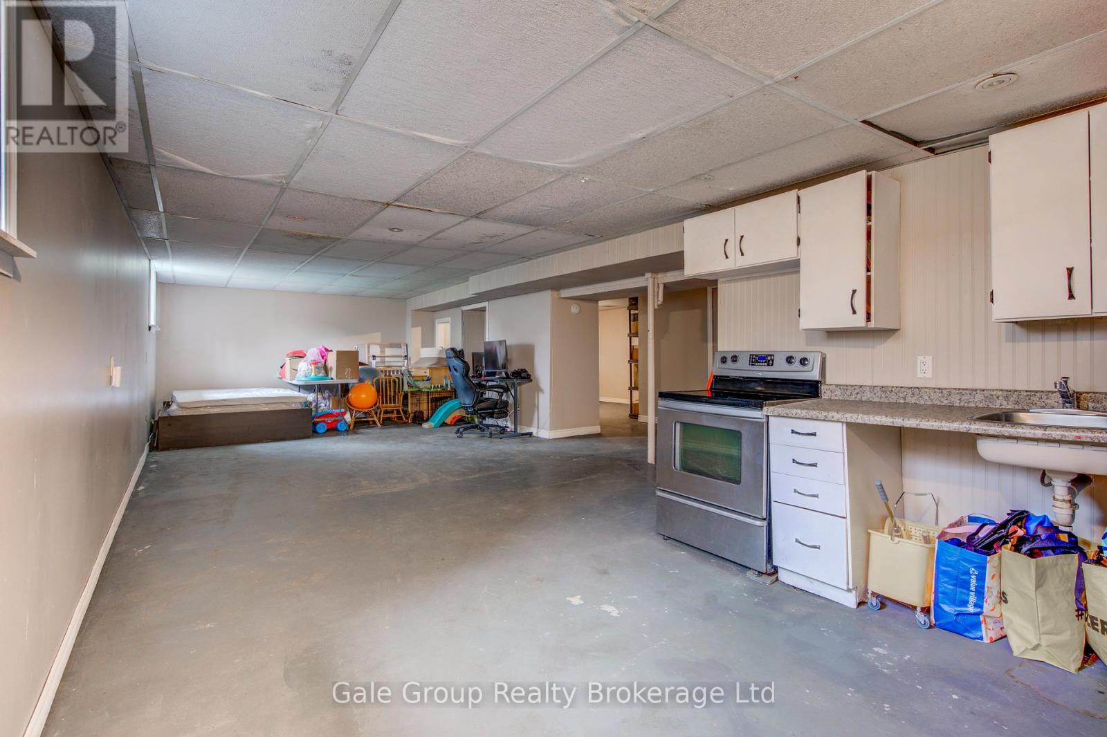 222 CAVERLY ROAD S - 20