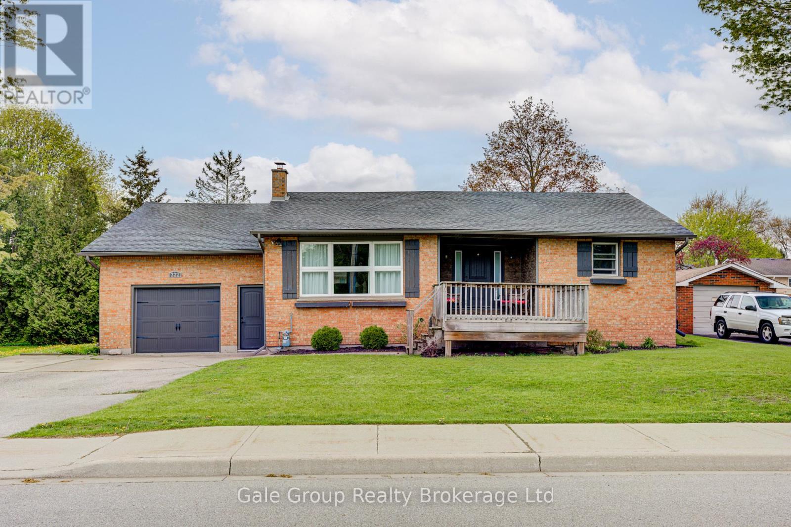 222 CAVERLY ROAD S - 26
