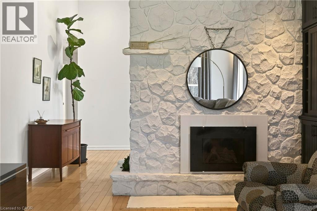 123 HILLCREST Avenue, Hamilton, Ontario, L9H4X7 — Photo 9