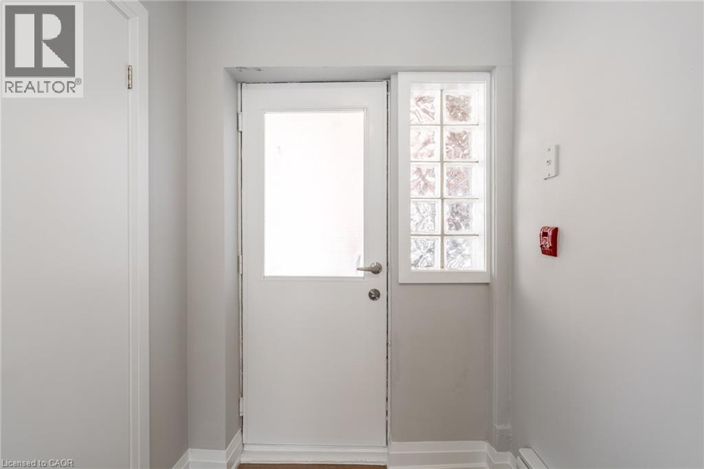 83 GIBSON Avenue Unit# 1, Hamilton, Ontario, L8L6J9 — Photo 2
