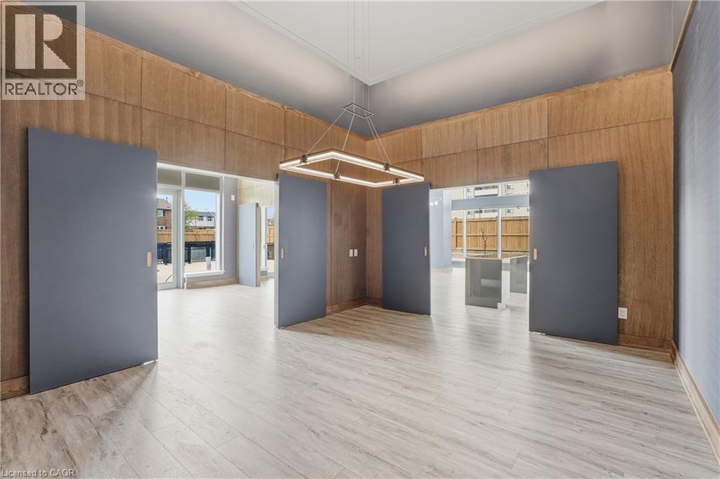 #513 2782 BARTON Street E - 27