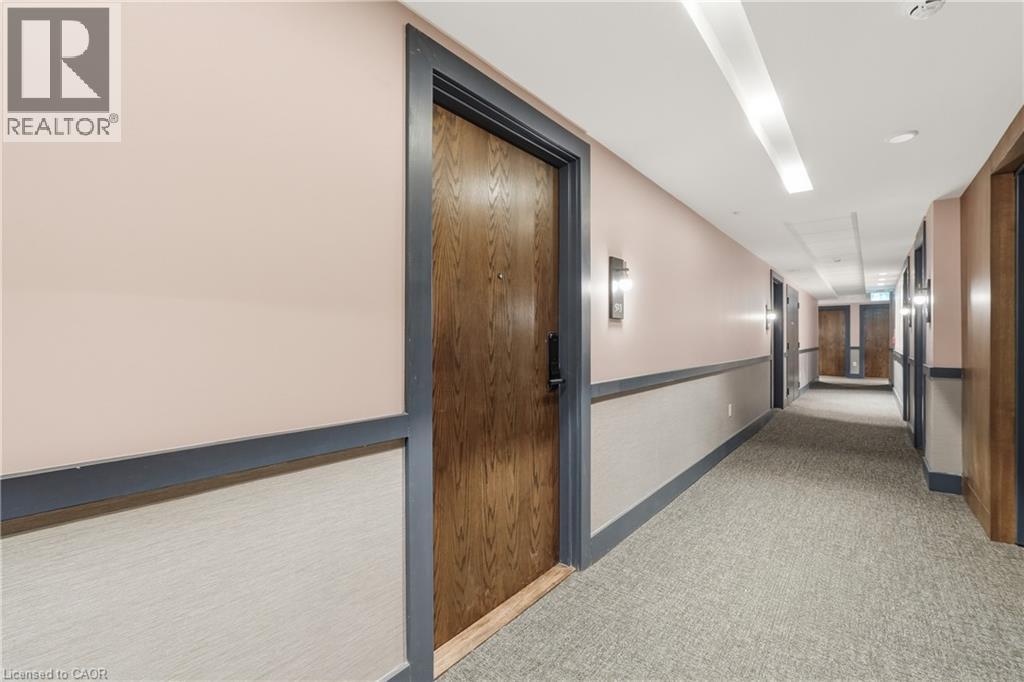 #513 2782 BARTON Street E - 5