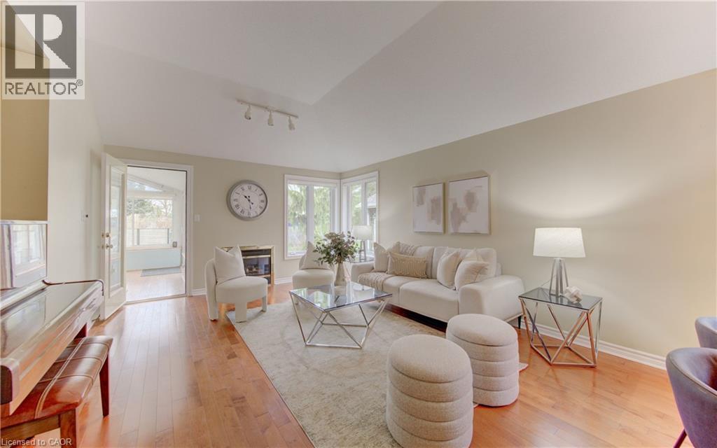 487 BRENTCLIFFE Drive - 17