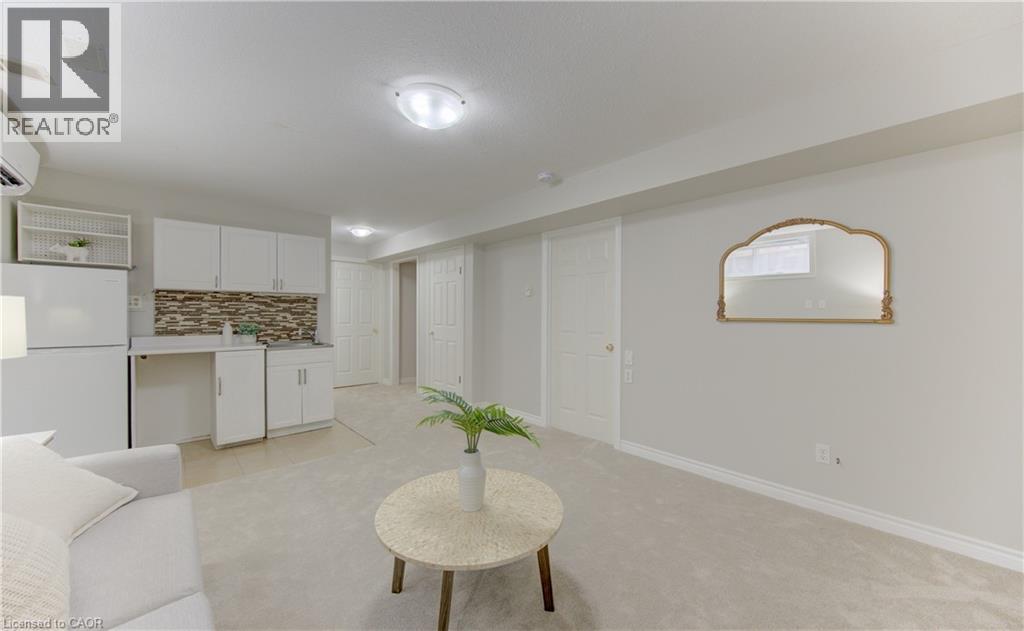 487 BRENTCLIFFE Drive - 38