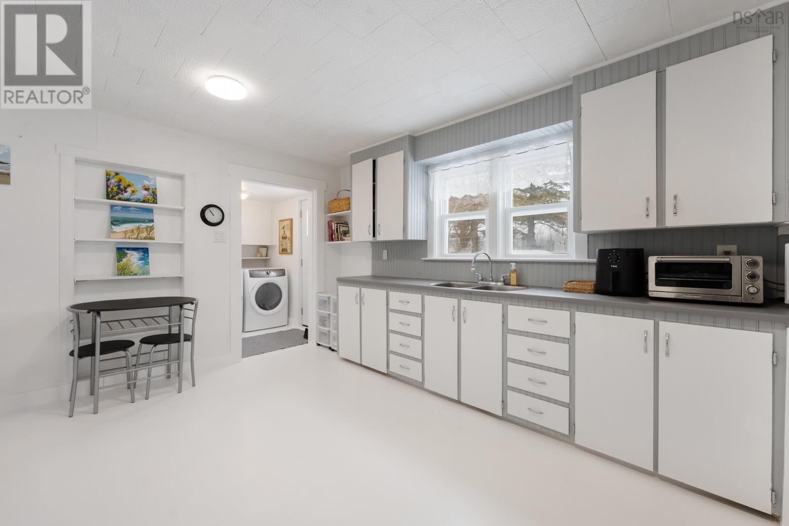 Property 25 of 46 of 1529 Pereau Road