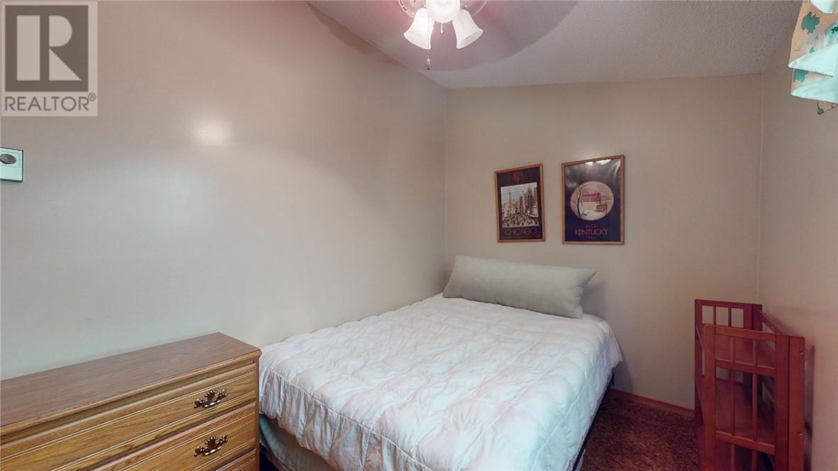 240 Rosewood Lane - 25