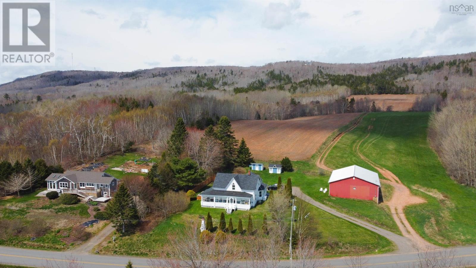 Property 8 of 46 of 1529 Pereau Road