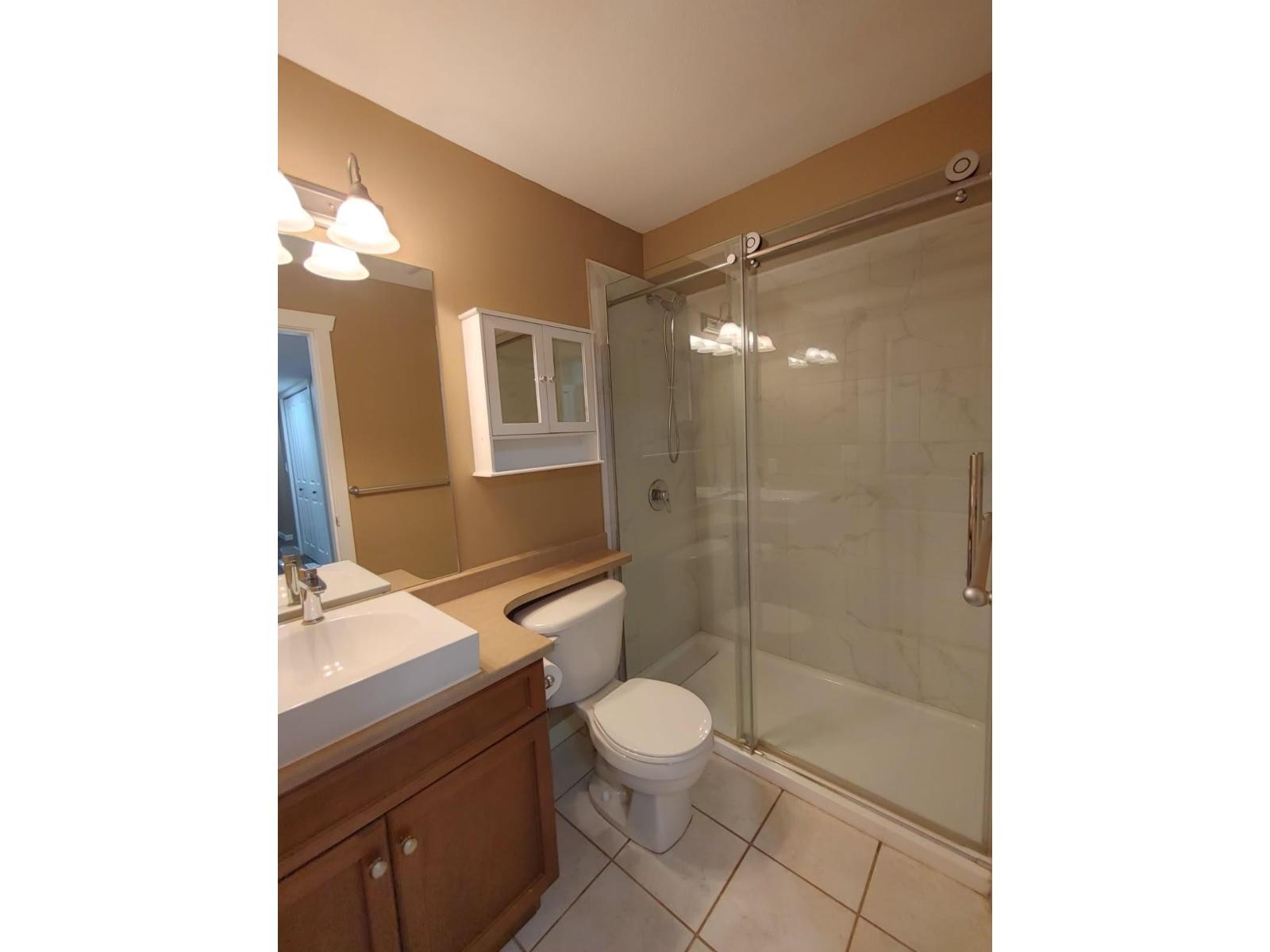 7 Bed, 4 Bath House for Sale in Surrey – 10304 164A STREET, Surrey - Image 27