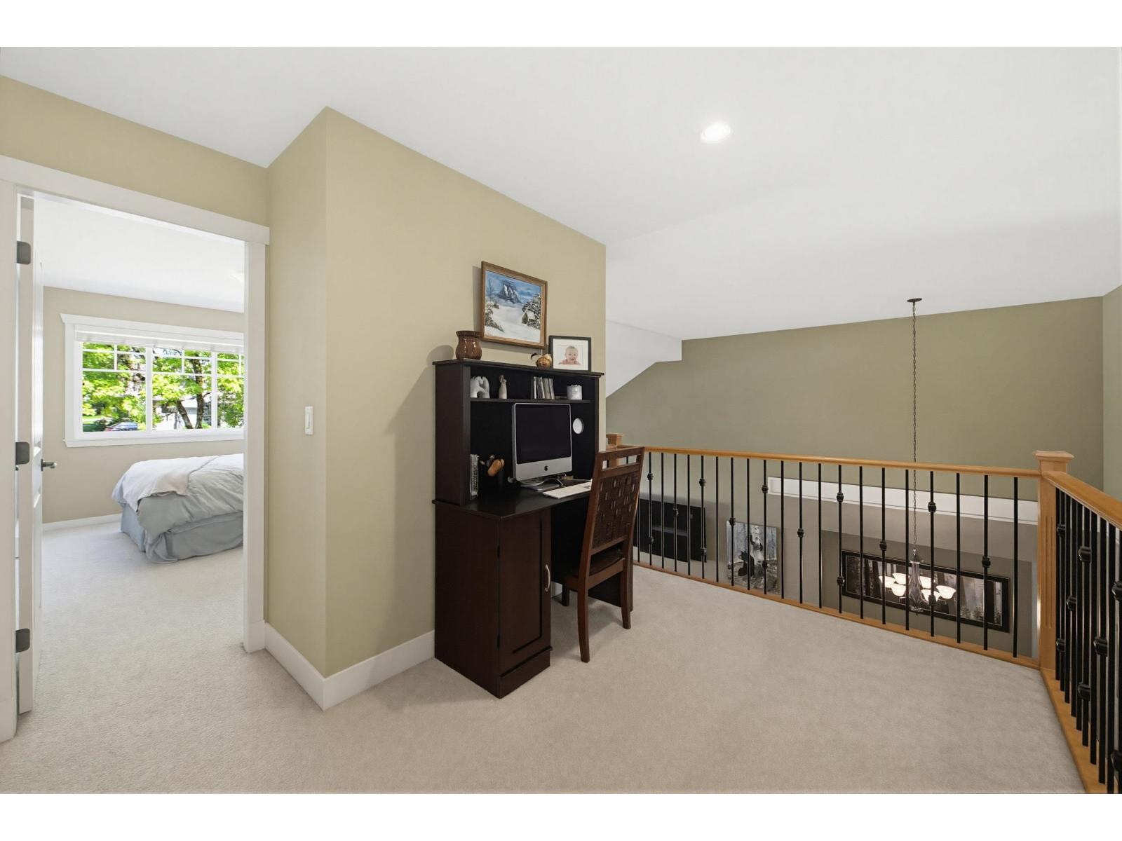 7 Bed, 4 Bath House for Sale in Surrey – 10304 164A STREET, Surrey - Image 18