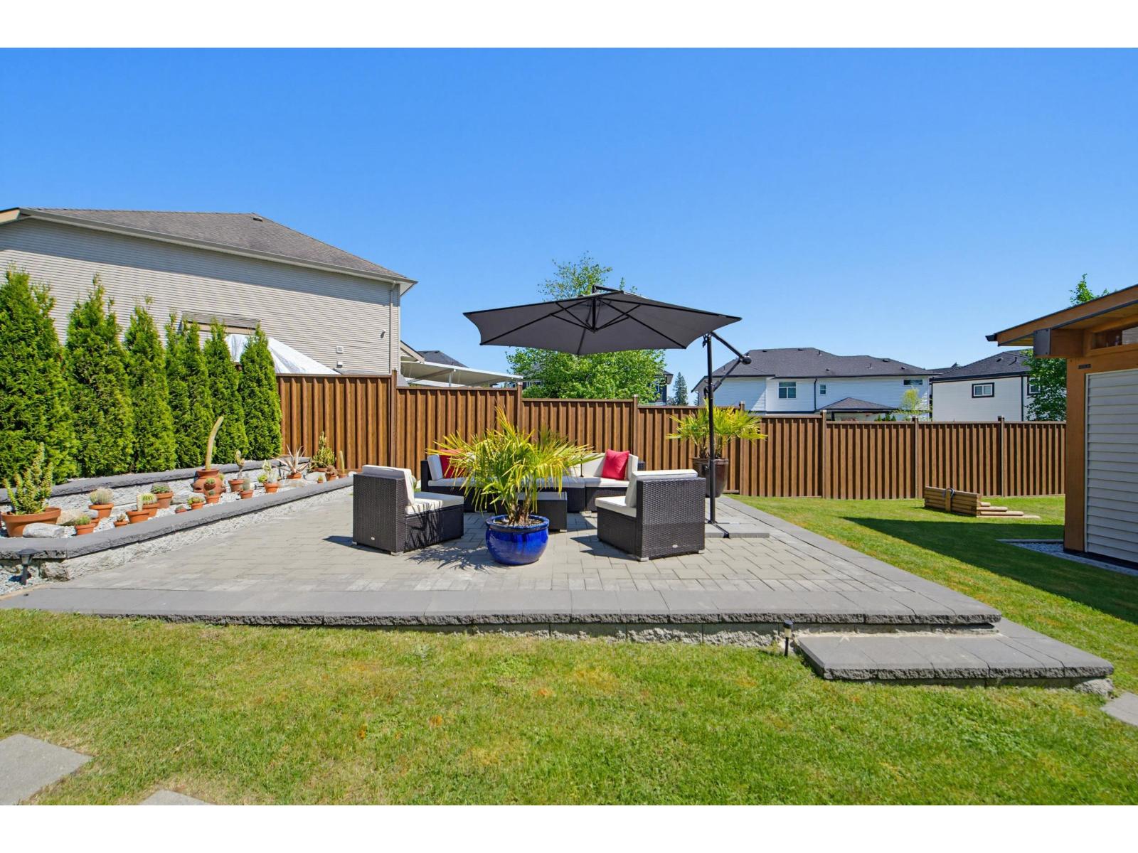 7 Bed, 4 Bath House for Sale in Surrey – 10304 164A STREET, Surrey - Image 34