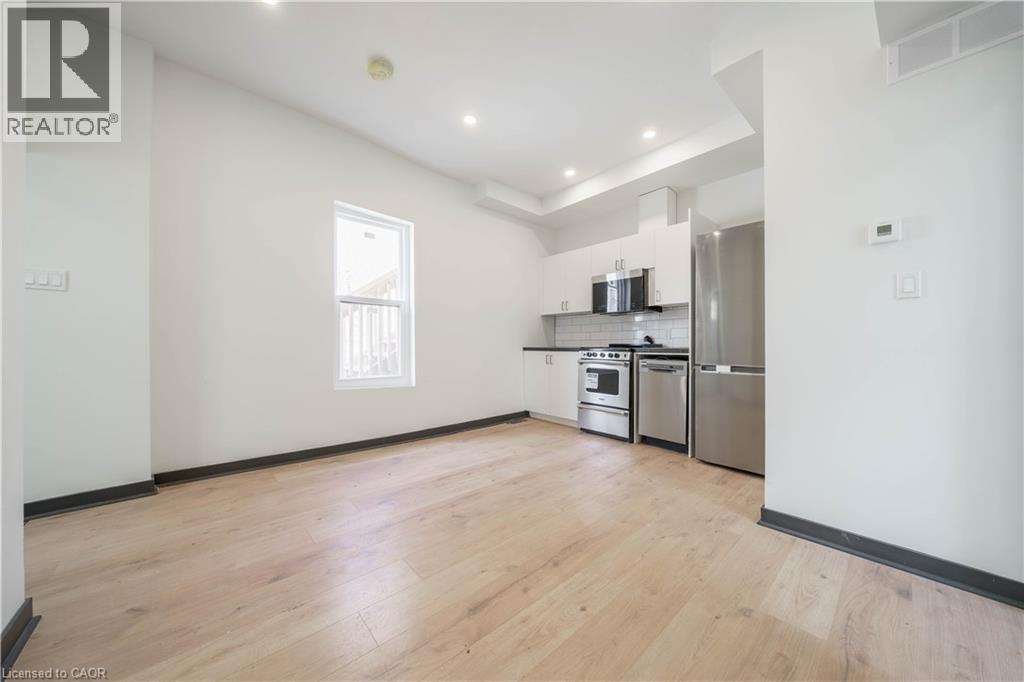 32 BRITANNIA Avenue, Hamilton, Ontario, L8H1W4 — Photo 27