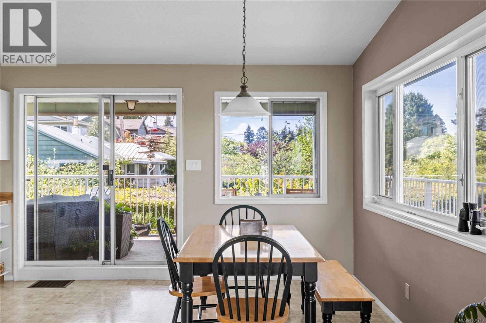 7101 McGill Rd - 10