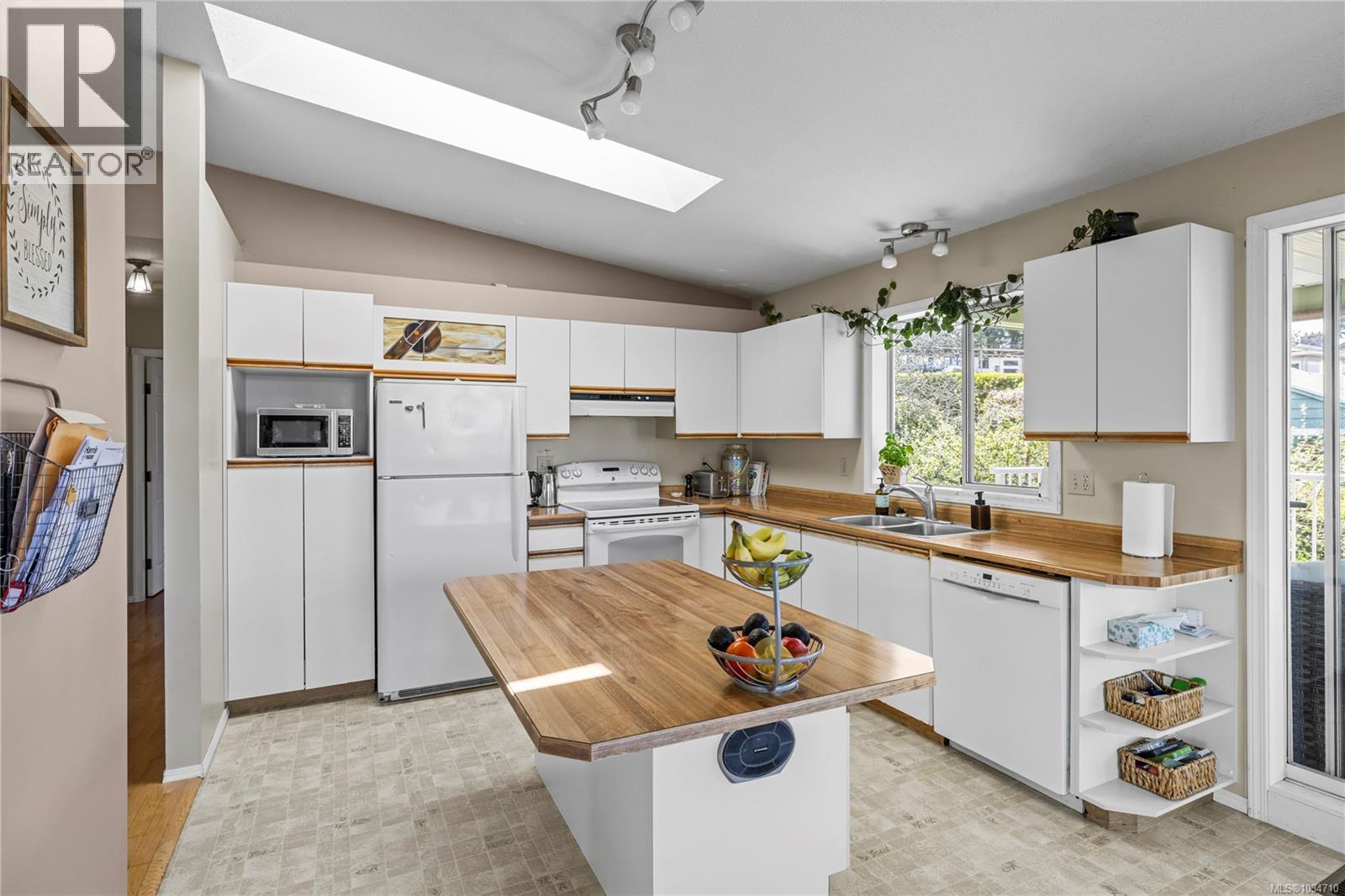 7101 McGill Rd - 11