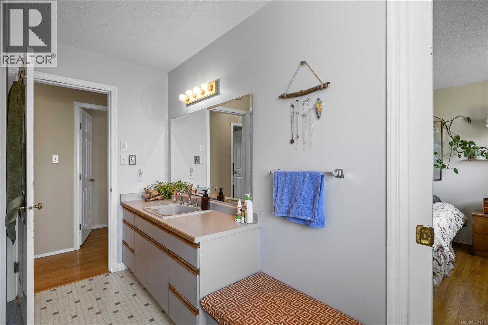 7101 McGill Rd - 30