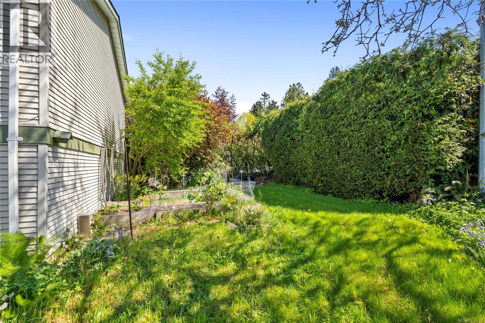 7101 McGill Rd - 48
