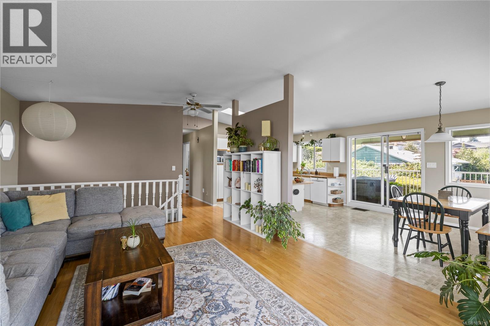 7101 McGill Rd - 7