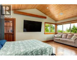 1765 Paul's Pl, Qualicum Beach, BC V9K2S3 Photo 45
