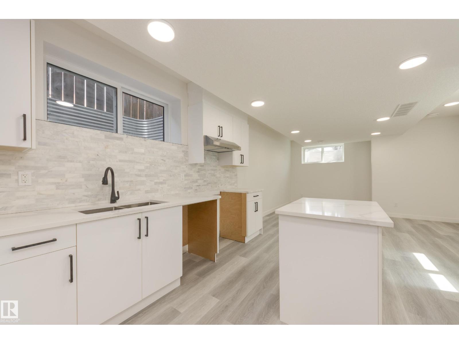 10954 135 ST NW, Edmonton