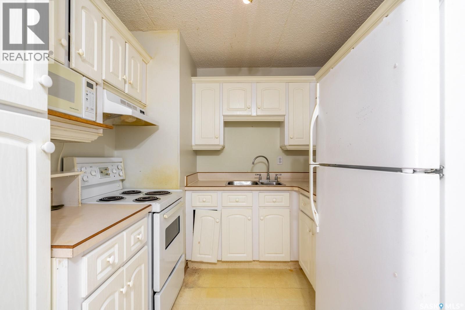 #504 20 Kleisinger CRESCENT - 13