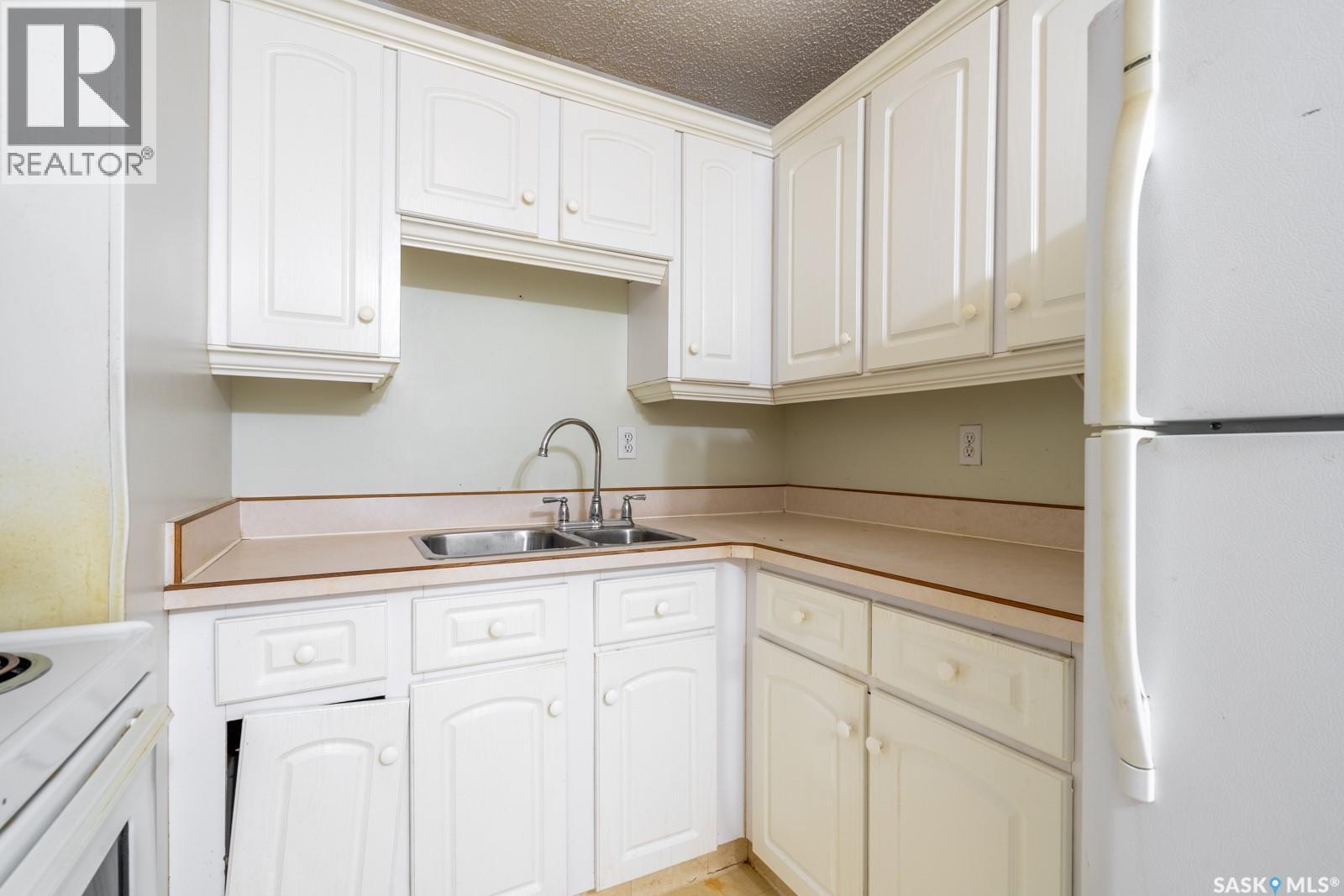 #504 20 Kleisinger CRESCENT - 15