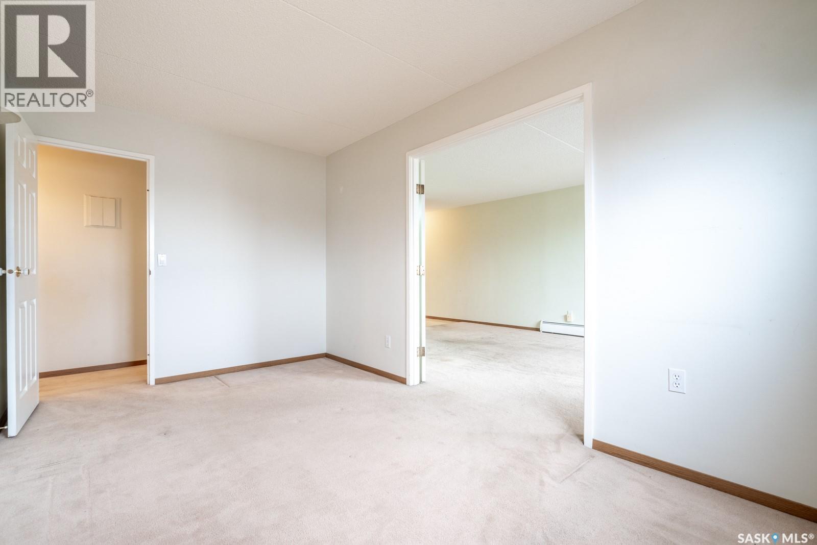 #504 20 Kleisinger CRESCENT - 18