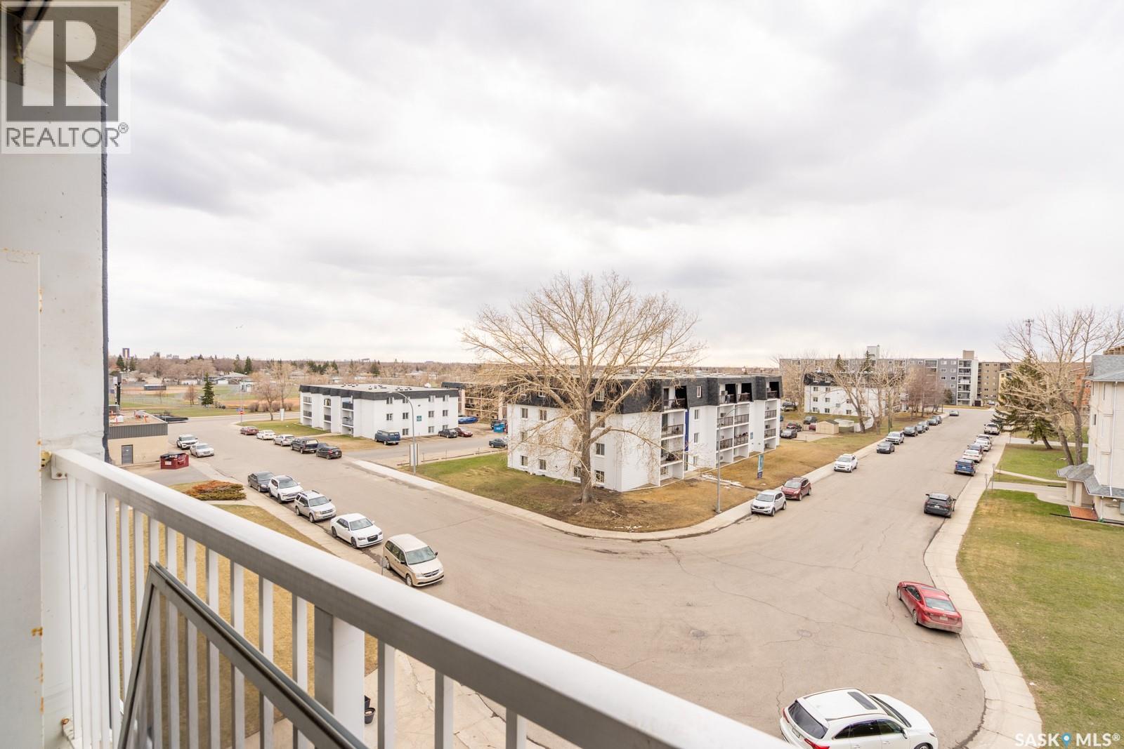 #504 20 Kleisinger CRESCENT - 23