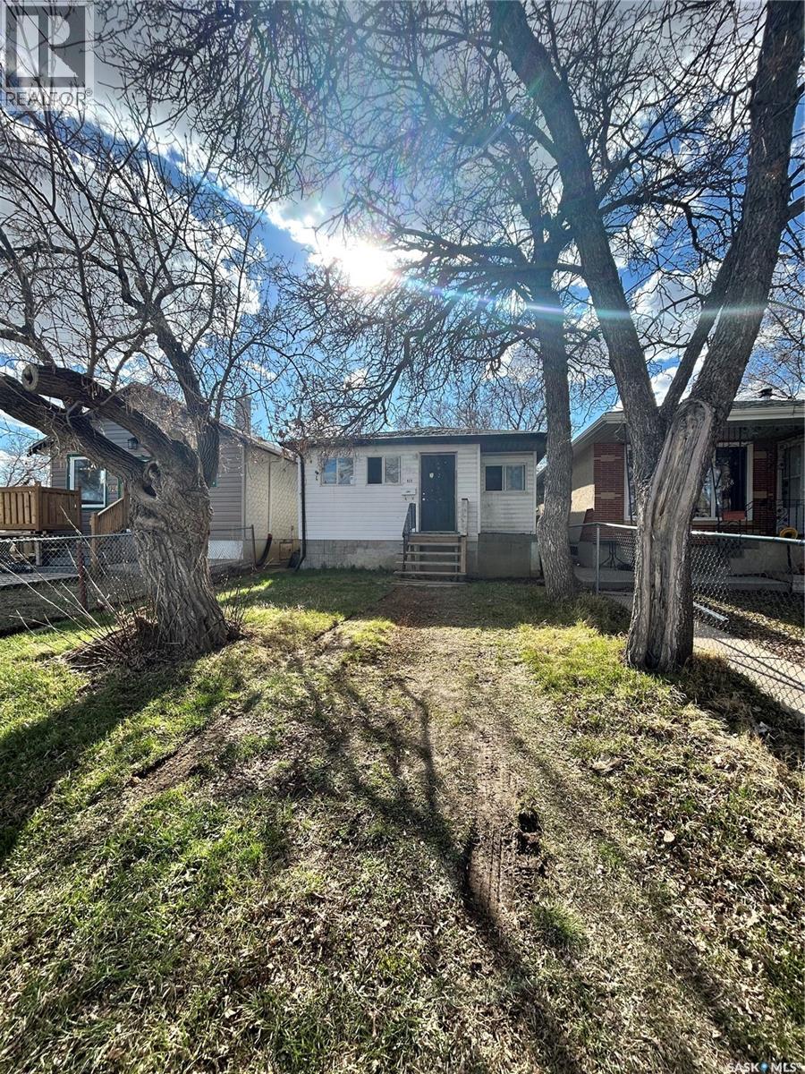 922 Garnet STREET - 3