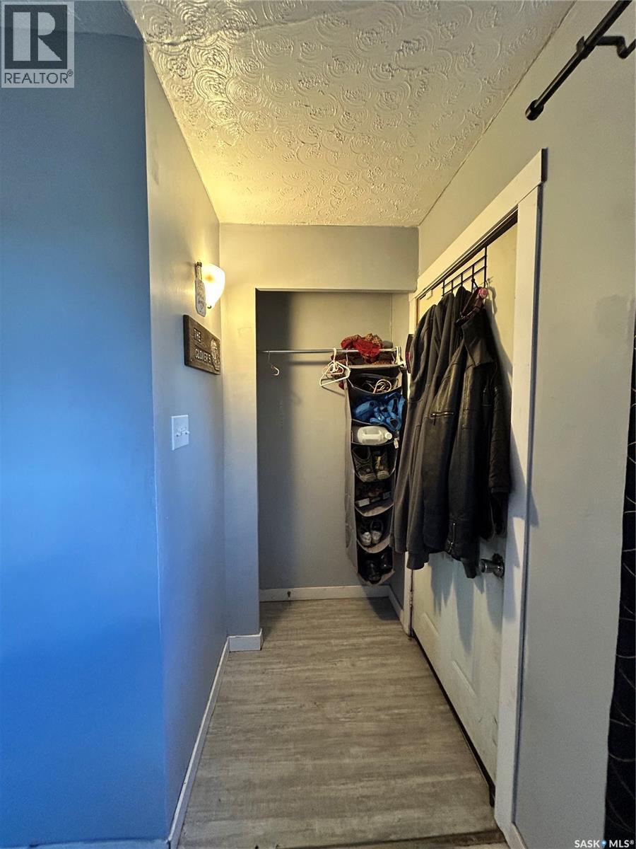 922 Garnet STREET - 4